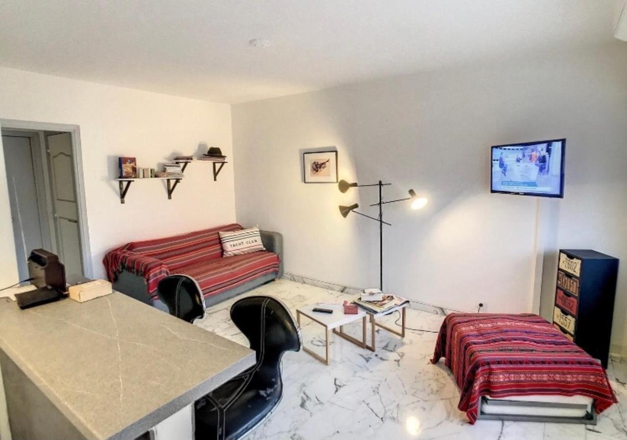 Superbe Studio Tout Equipe/Proche Mer Et Commodite Saint-Laurent-du-Var Eksteriør billede